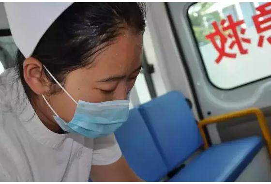 38℃高溫，這些身影讓你看到哭