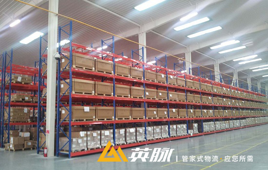 荷蘭人把塑料垃圾袋改造成了好玩的公園搖椅