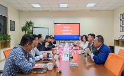 米脂縣領(lǐng)導(dǎo)與依斯倍環(huán)保進(jìn)行座談會，探討廢水零排放